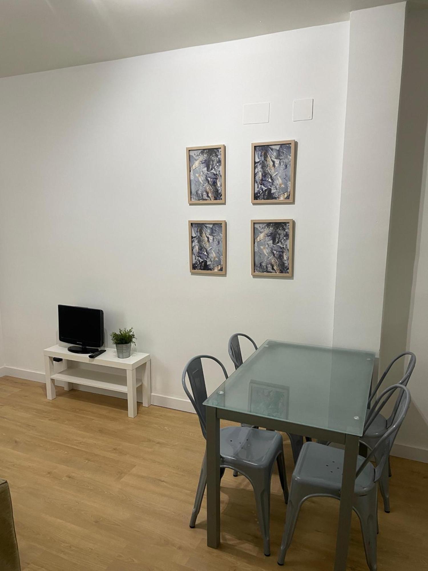 Plaza Rio B Apartment มาดริด ภายนอก รูปภาพ